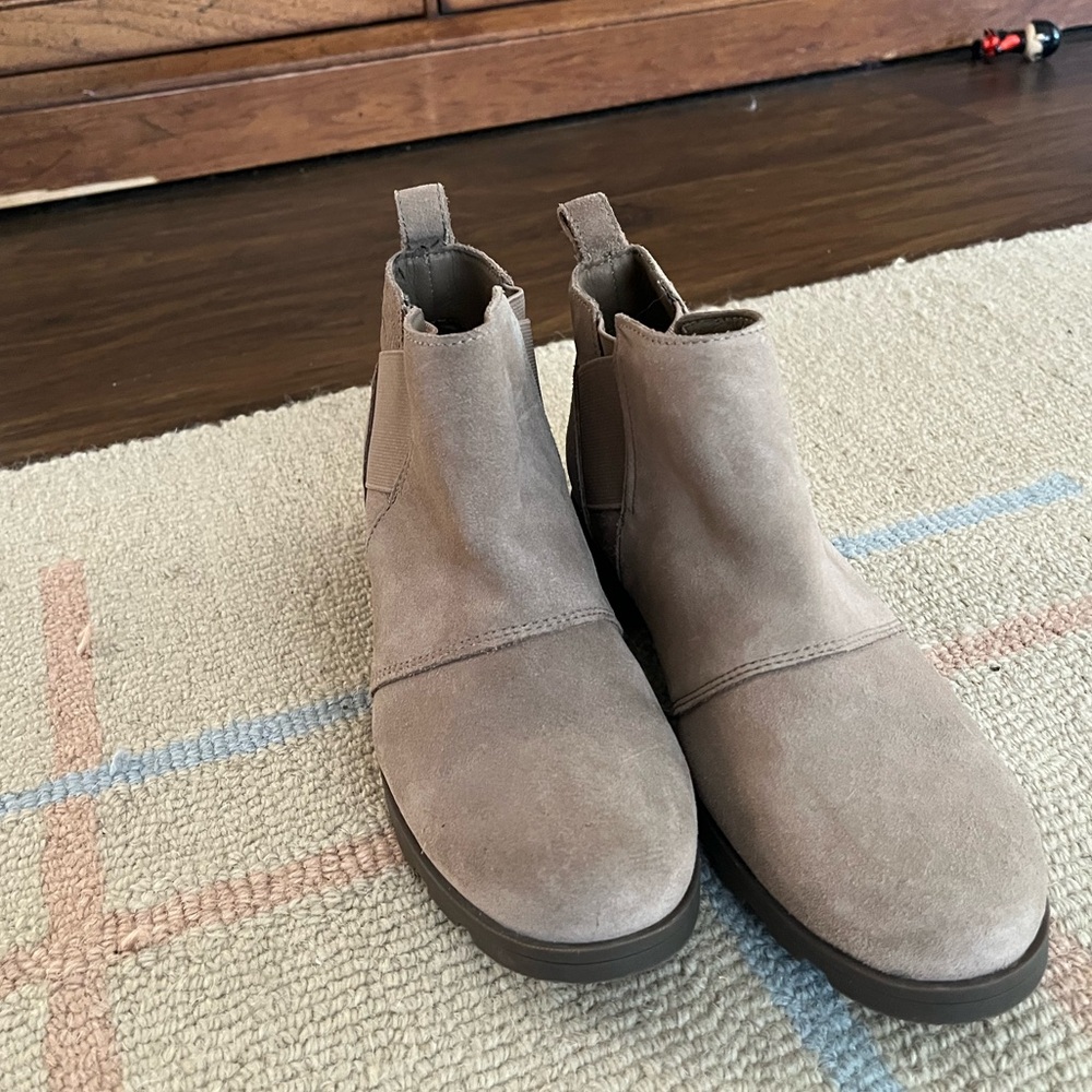 Sorel Tan Ankle Boots